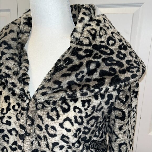 Alice + Olivia Leopard Print Faux Fur Coat Jacket Women’s Small - Picture 2 of 7